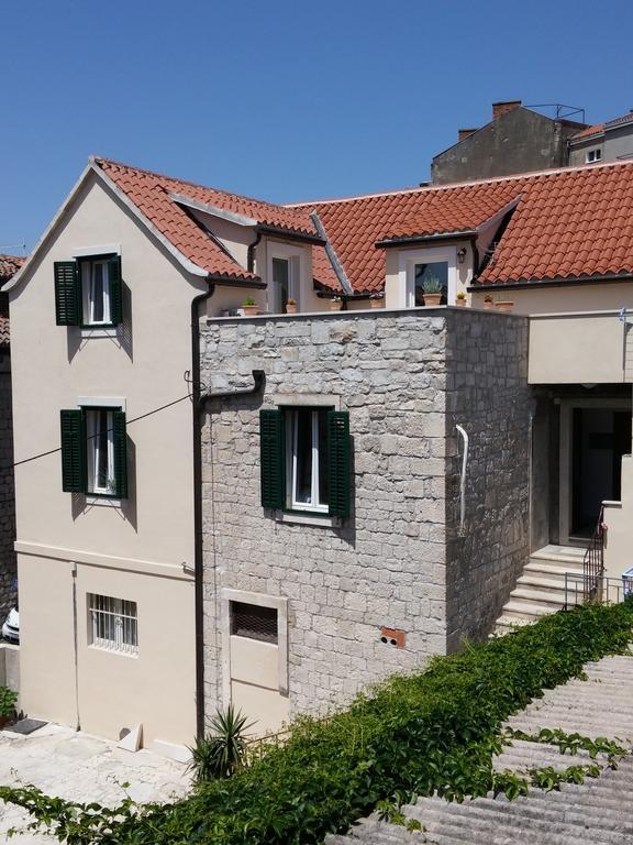 Apartman Sv Petar Stari U Centru Splita Exterior foto